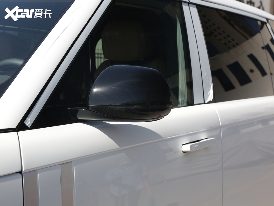 2023��� 3.0 L6 400PS ʢ�����L��