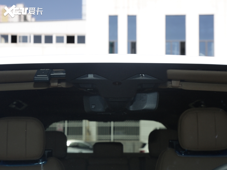 2023��� 3.0 L6 400PS ʢ�����L��