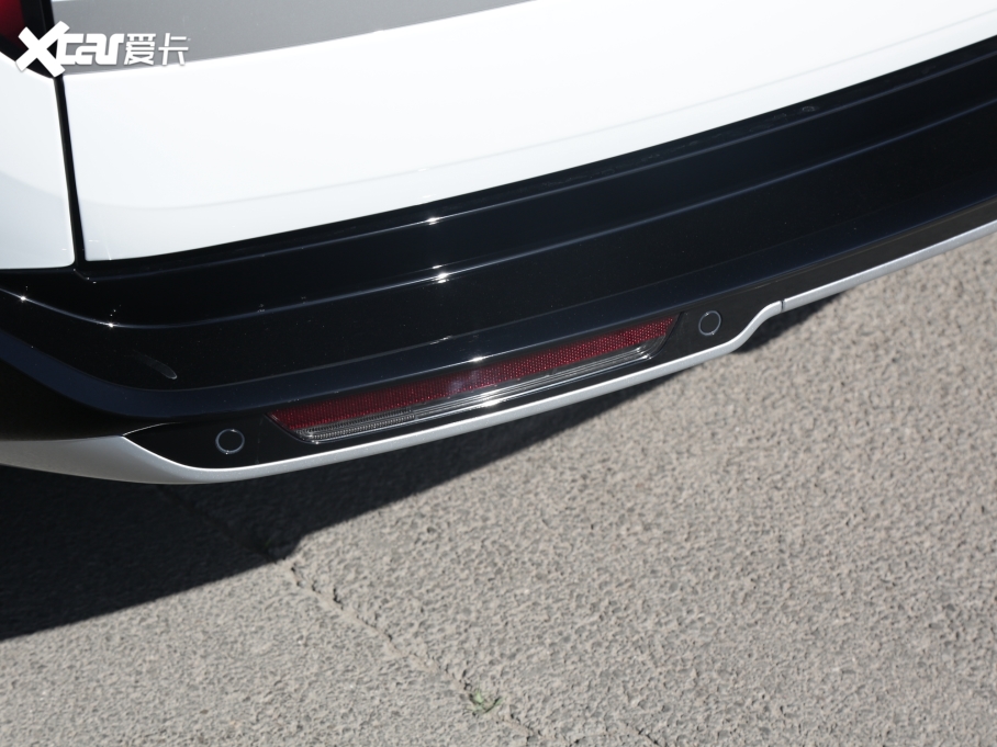 2023��� 3.0 L6 400PS ʢ�����L��