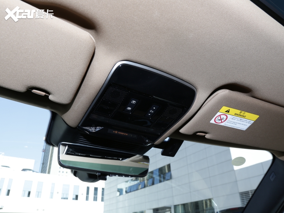 2023��� 3.0 L6 400PS ʢ�����L��