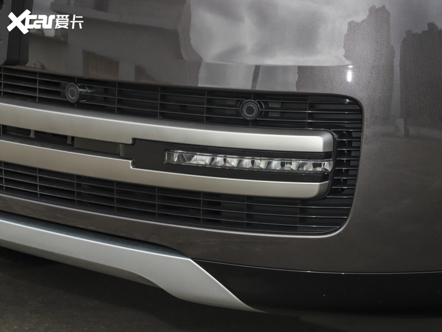 2023 3.0 L6 400PS ʢL