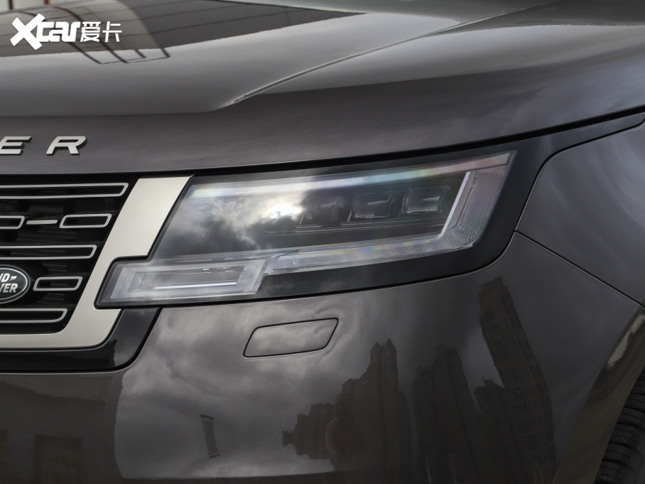 2023 3.0 L6 400PS ʢL