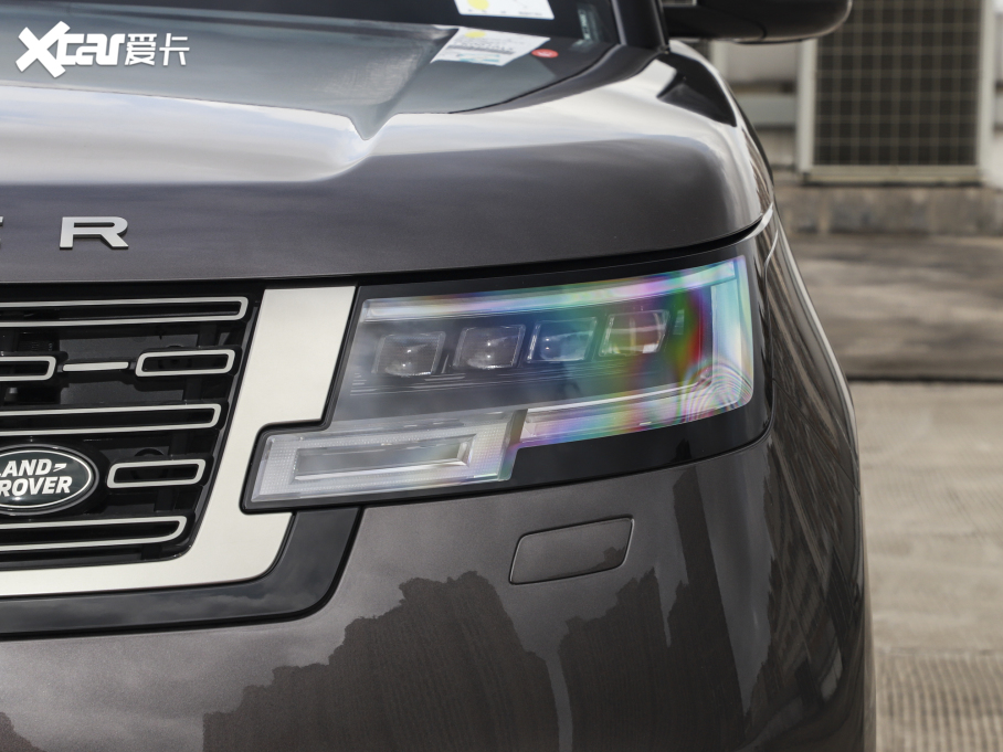 2023 3.0 L6 400PS ʢL