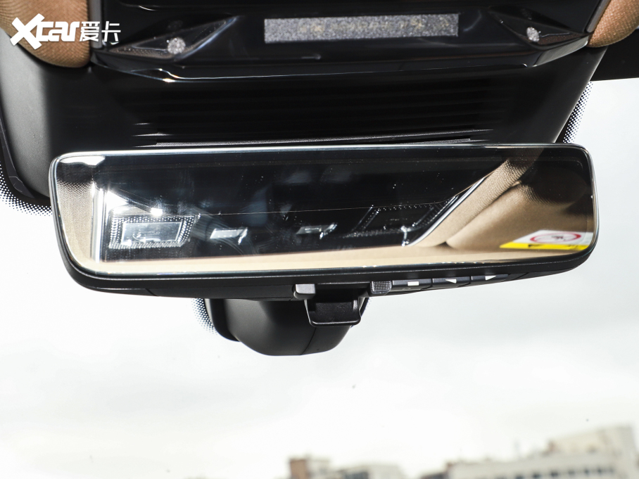 2023 3.0 L6 400PS ʢL