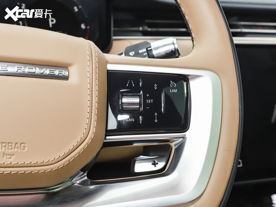 2023 3.0 L6 400PS ʢL