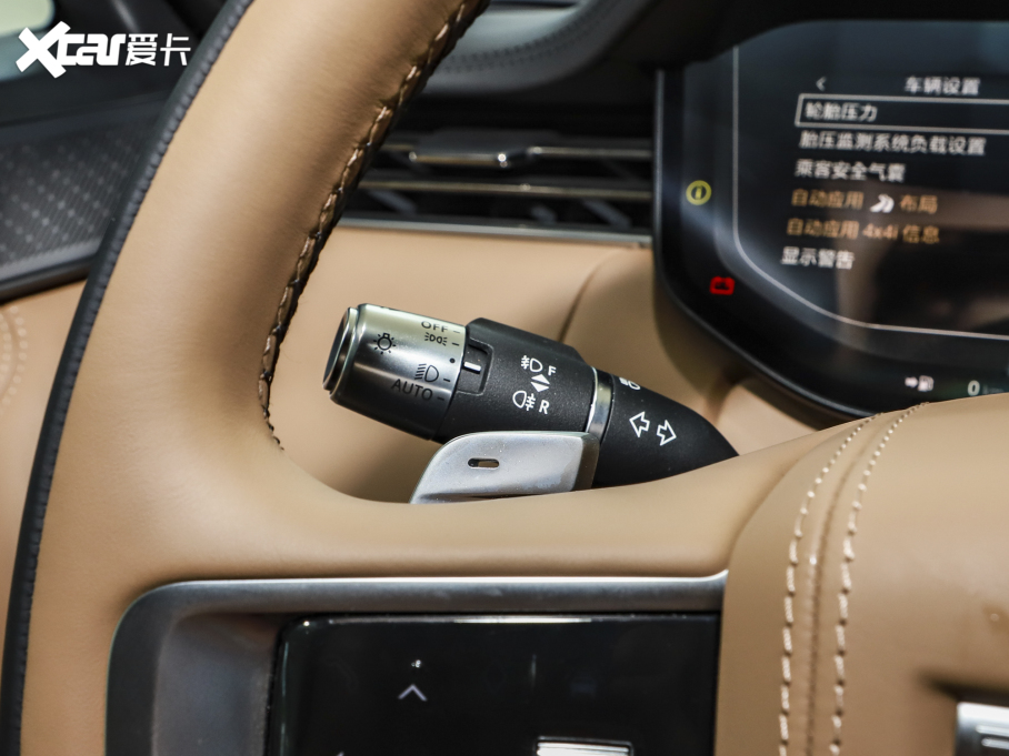 2023 3.0 L6 400PS ䷶L