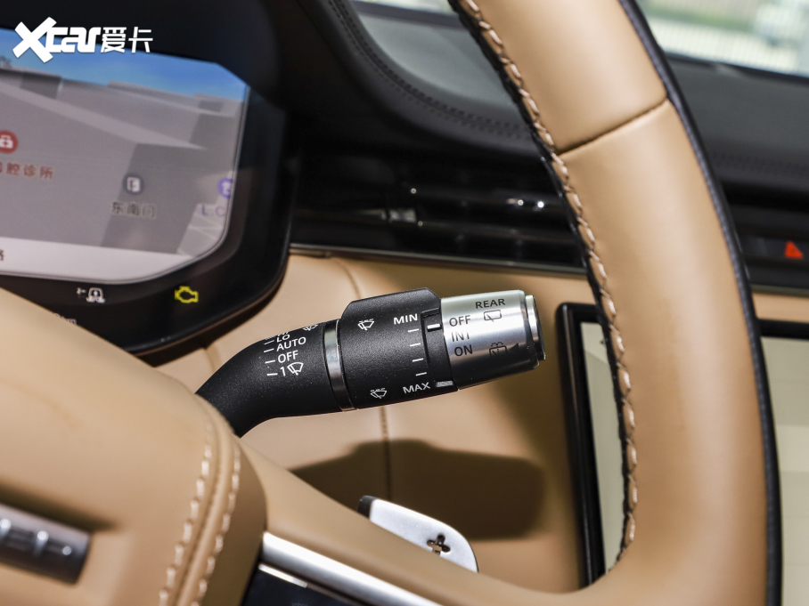 2023 3.0 L6 400PS ䷶L