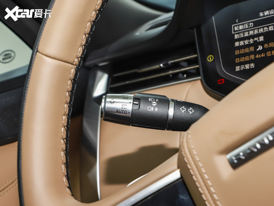 2023 3.0 L6 400PS ䷶L