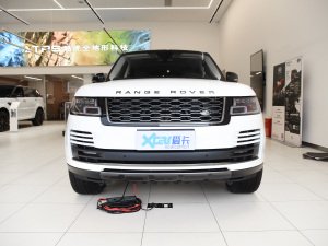 2022款3.0 L6 400PS 传世加长经典版 正前