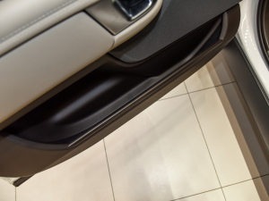 20223.0 L6 400PS L(jng) ǰTg