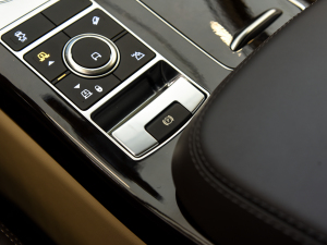 20223.0 L6 400PS L(jng) v܇Ƅ