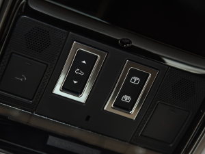 20223.0 L6 400PS L п؅^