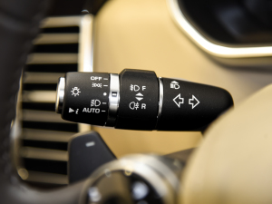 20223.0 L6 400PS L п؅^