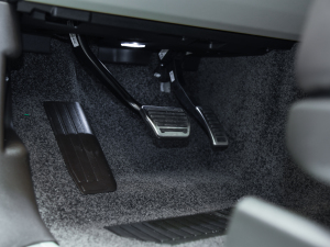 20223.0 L6 400PS L п؅^