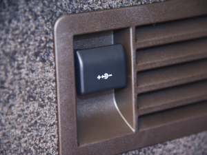 20223.0 L6 400PS L п؅^