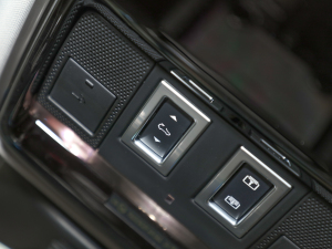 20223.0 L6 360PS  п؅^