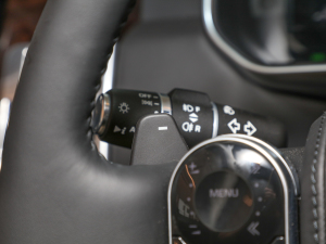 20223.0 L6 360PS  п؅^