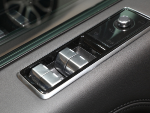 20223.0 L6 360PS  п؅^