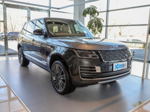 20225.0 SC V8 565PS SVAp儓L  ǰ45