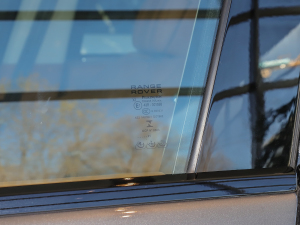 20225.0 SC V8 565PS SVAp儓L  ^