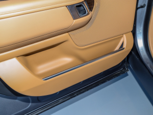 20225.0 SC V8 565PS SVAp儓(chung)L(zhng)  ǰT(ch)g