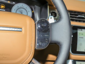 20225.0 SC V8 565PS SVAp儓L  п؅^