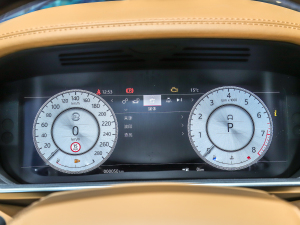 20225.0 SC V8 565PS SVAp儓L  п؅^