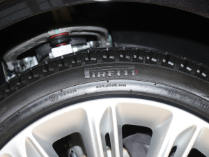 20223.0 L6 400PS 焓L ݆̥Ʒ