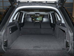 2022款3.0 L6 400PS 尊崇创世加长版 空间座椅