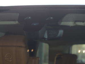 20225.0 SC V8 565PS SVApذ ^