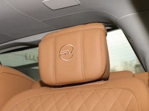 20225.0 SC V8 565PS SVApذ g