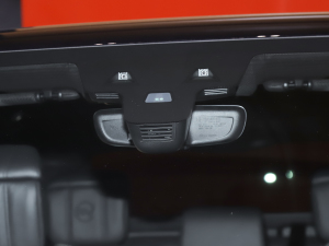 20225.0 SC V8 565PS SVAҫӵذ ^