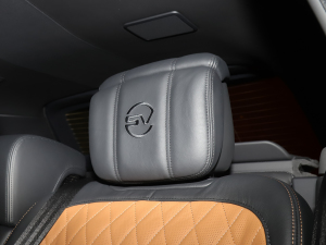 20225.0 SC V8 565PS SVAҫӵذ g