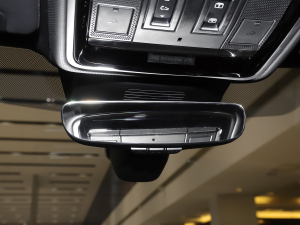 20225.0 SC V8 565PS SVAҫ(dng)ذ ܇(ni)ҕR