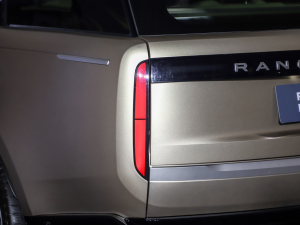 20234.4 V8 530PS װl(f) (x)(ji)^