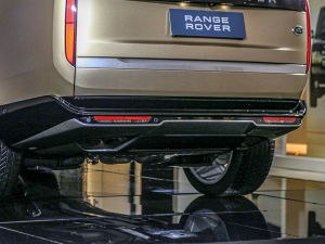 20234.4 V8 530PS װl ^