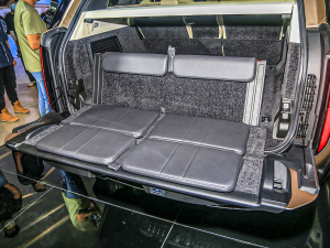 20234.4 V8 530PS װl g