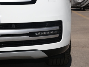 20233.0 L6 400PS ʢL ^