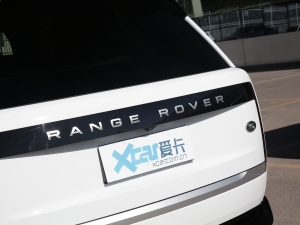 20233.0 L6 400PS ʢL ^