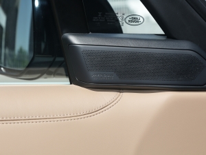 20233.0 L6 400PS ʢL п؅^