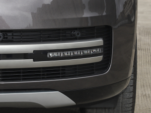 20233.0 L6 400PS ʢL ^