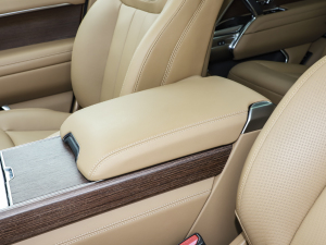 20233.0 L6 400PS ʢL 