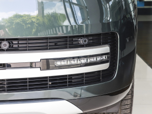 20233.0 L6 400PS ䷶L ^