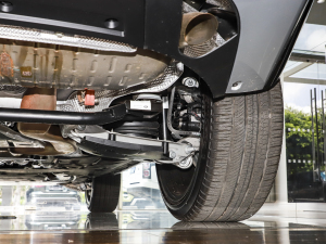 20233.0 L6 400PS ䷶L ^