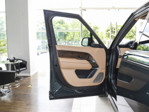 20233.0 L6 400PS ䷶L {λ܇T