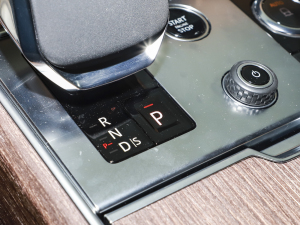 20233.0 L6 400PS ䷶L v܇Ƅ