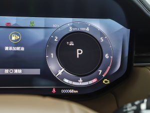 20233.0 L6 400PS ䷶L п؅^