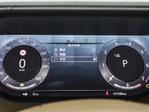 20233.0 L6 400PS ䷶L п؅^