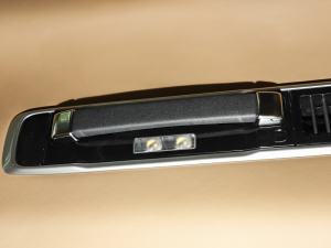 20233.0 L6 400PS ䷶L п؅^