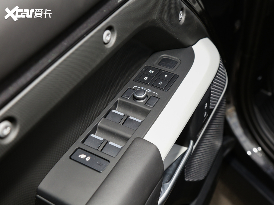 2023lʿ 110 3.0T P400 X-DYNAMIC HSE